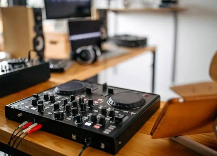 how to make home recording sound like studio