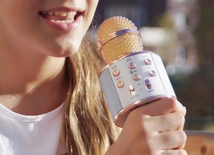 All-in-one karaoke microphones